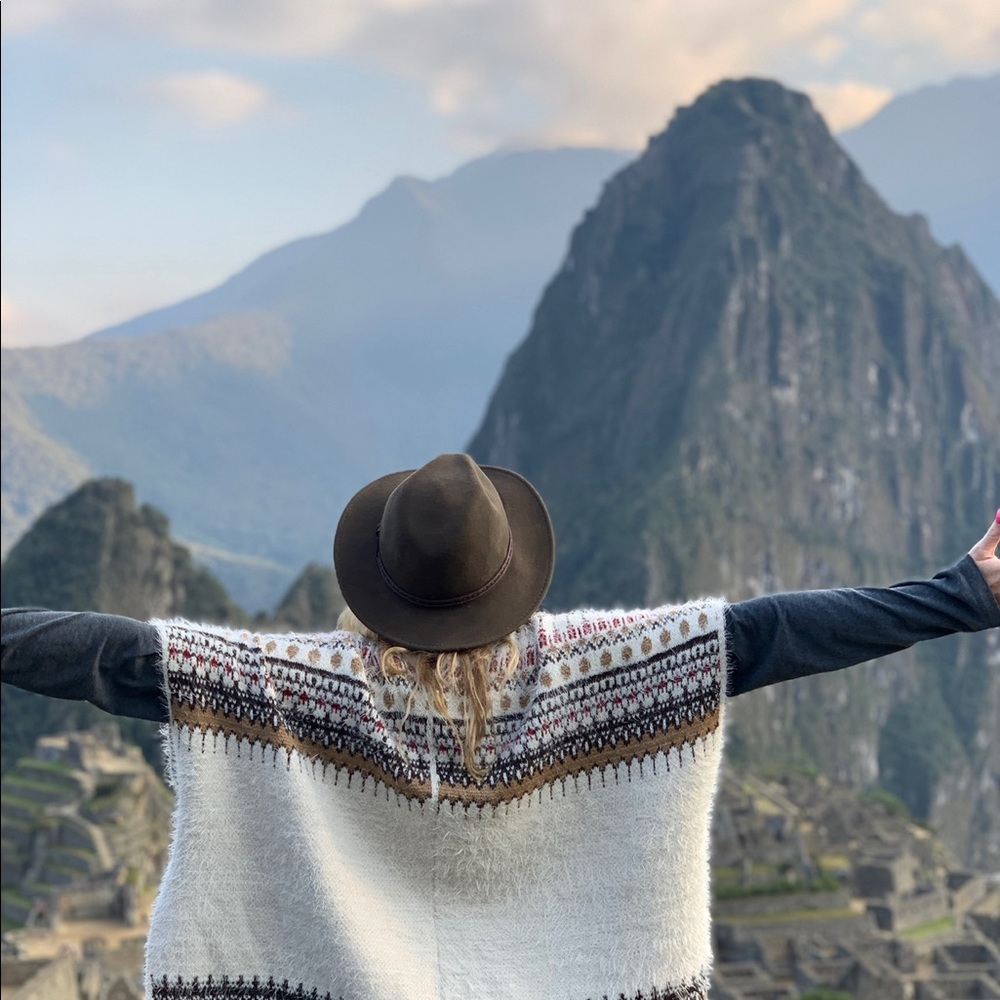 Meet your Posher, Christina